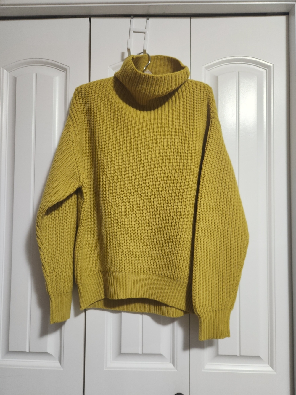 Aritzia Wilfred Cyprie Chunky Knet Turtleneck Sweater 100% Merino Wool, XS